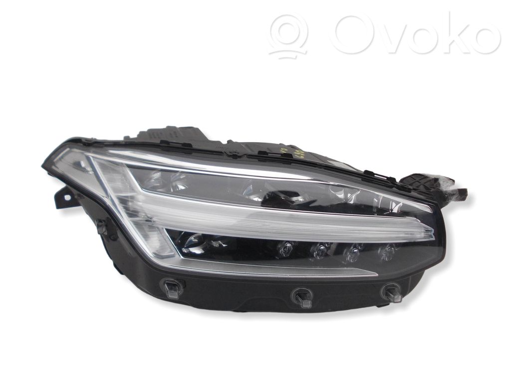 Volvo XC90 Headlight/headlamp 