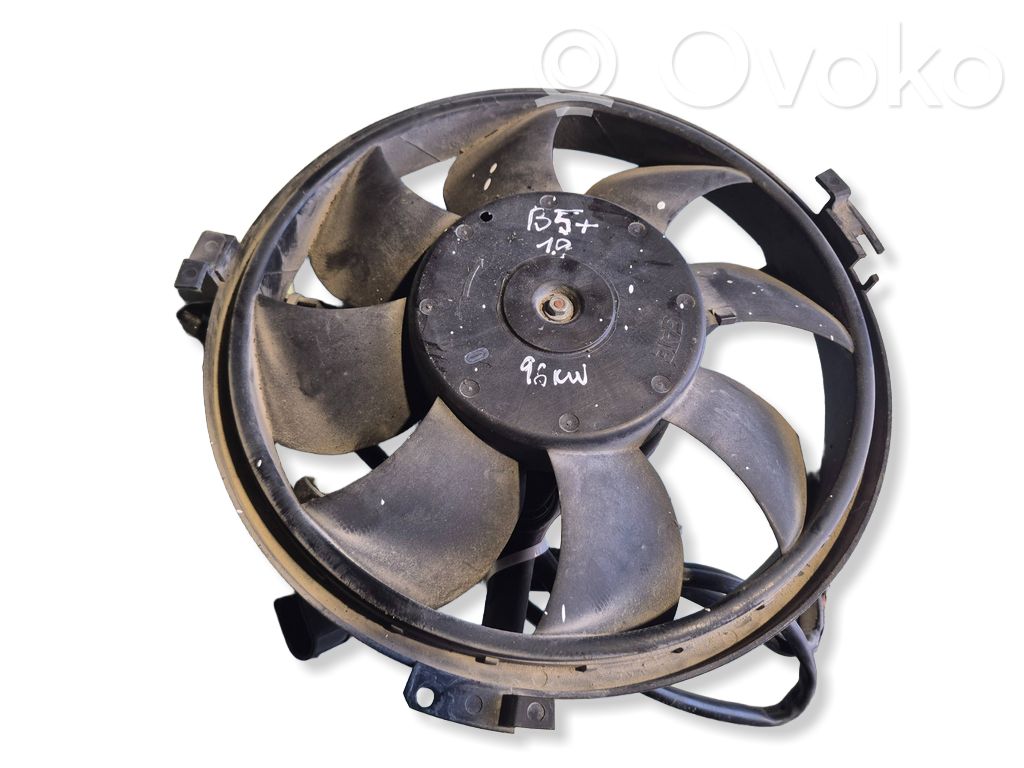 Volkswagen PASSAT B5.5 Elektrisks radiatoru ventilators 
