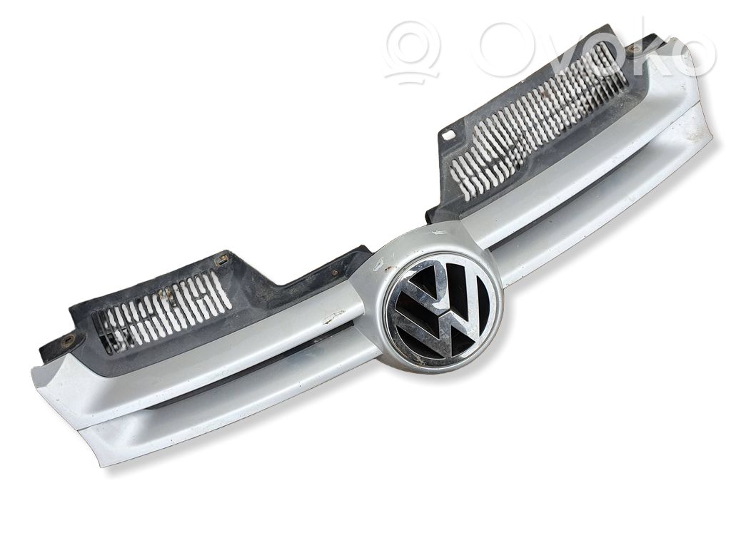 Volkswagen Golf V Rejilla delantera 