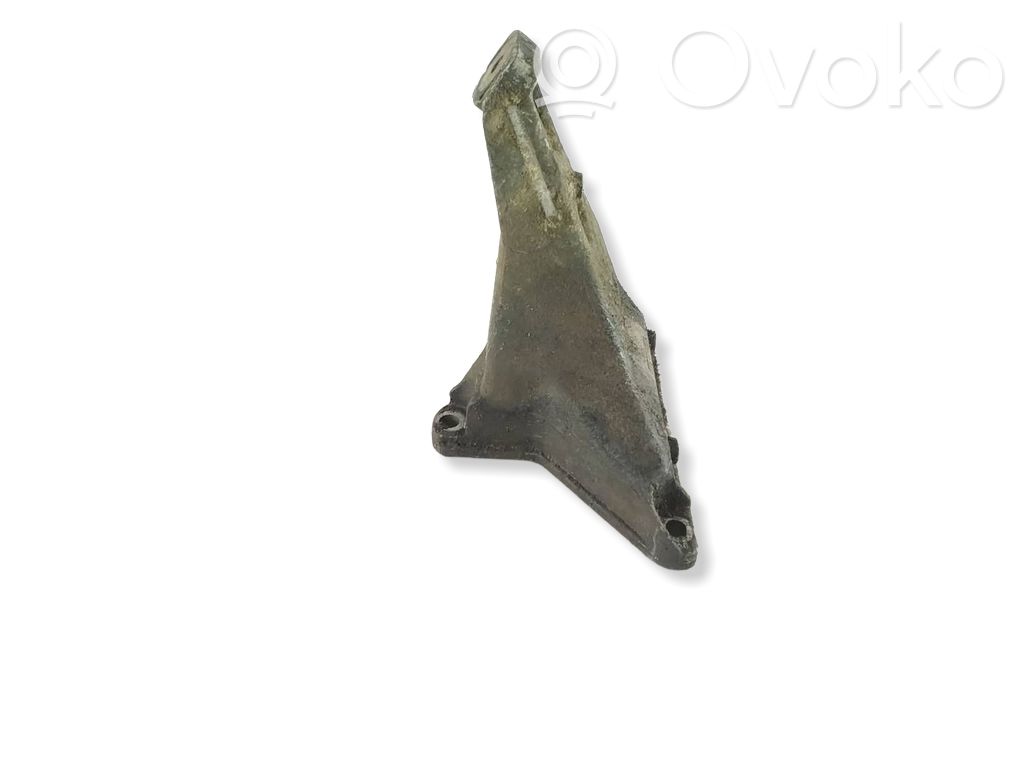 Engine mounting bracket   8D0199308AB