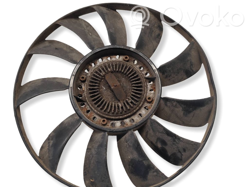 Impulsor de ventilador   058121301B