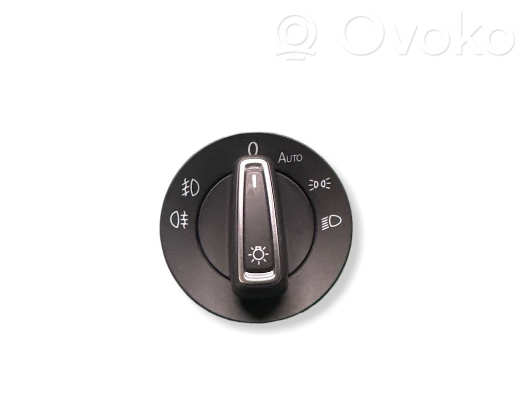 Volkswagen Golf VII Light switch 