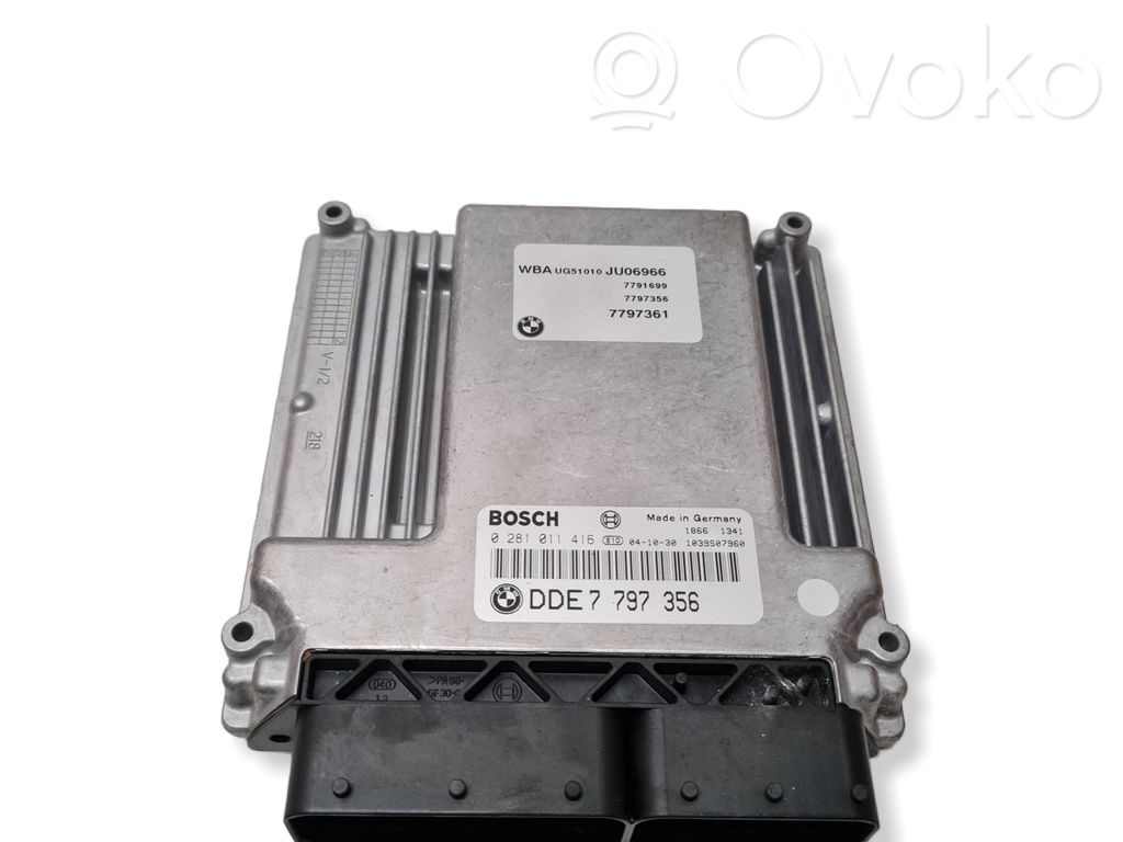 BMW 1 E81 E87 Engine control unit/module 