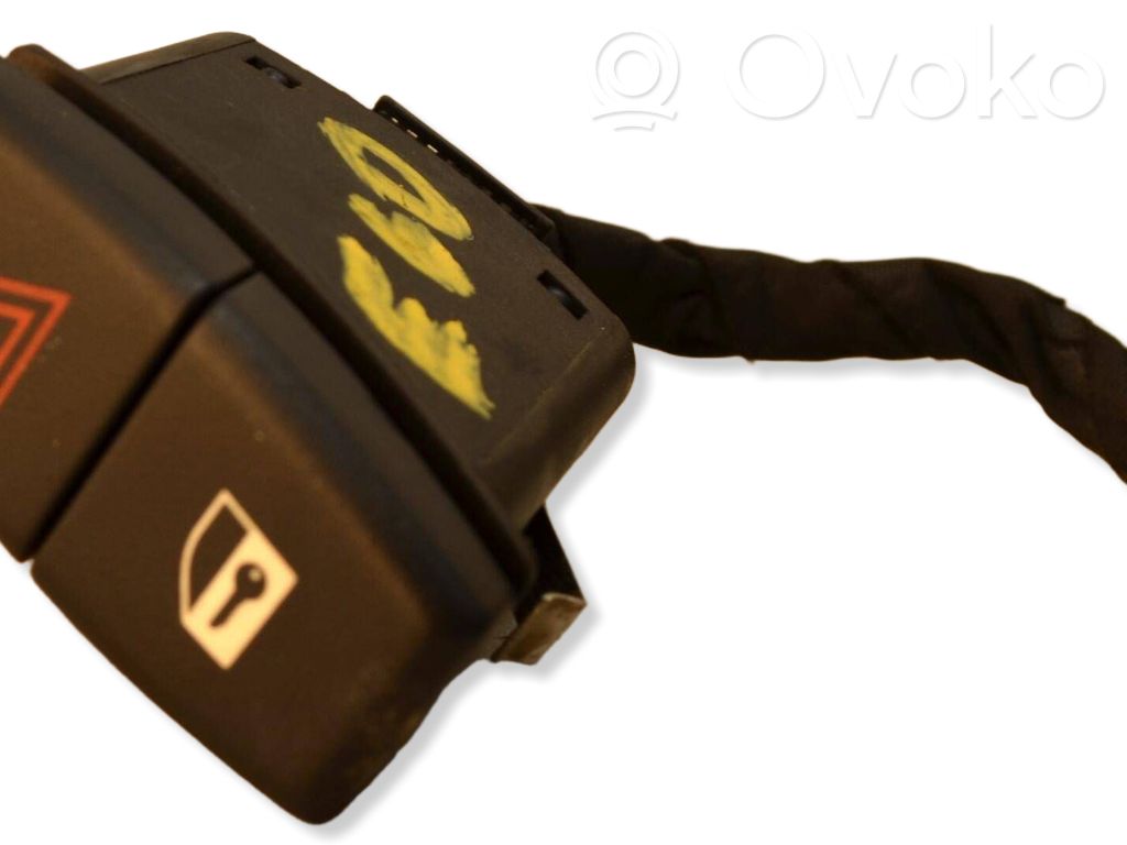 Hazard light switch   6919506,61316919506
