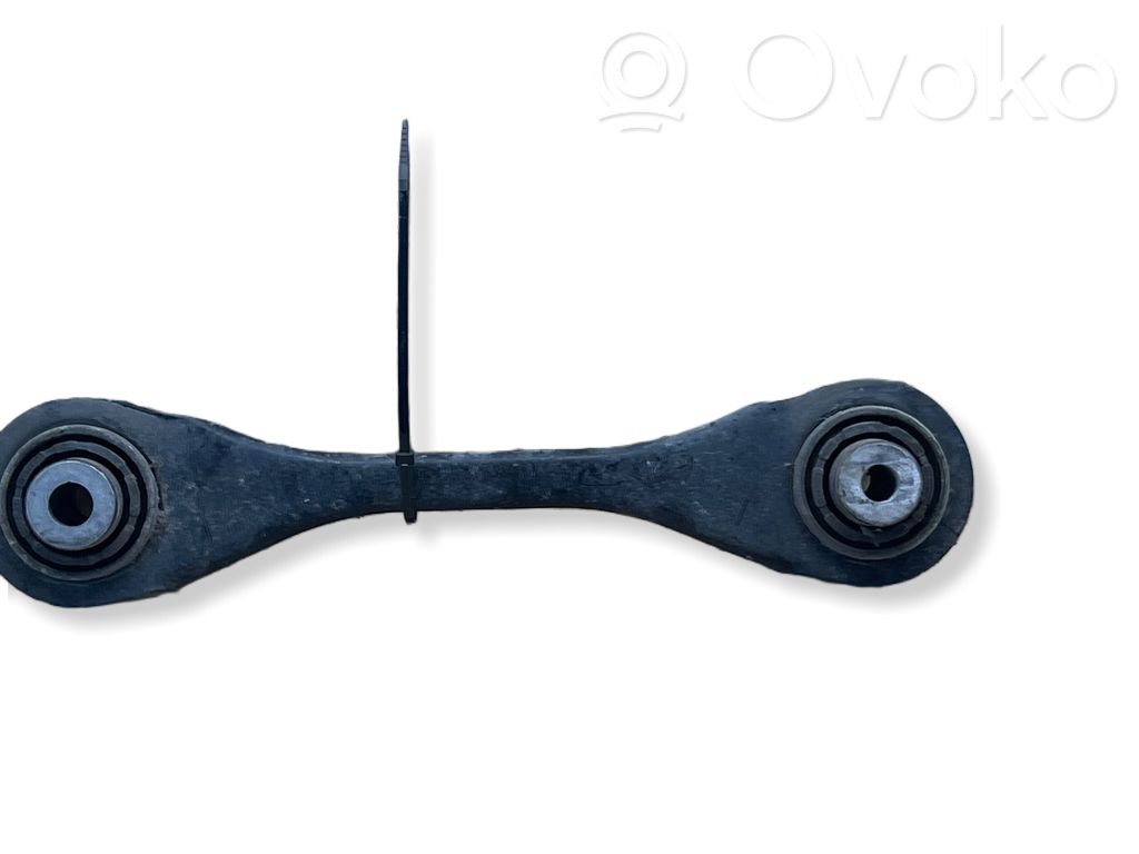 Skoda Enyaq iV Galinė šakė 