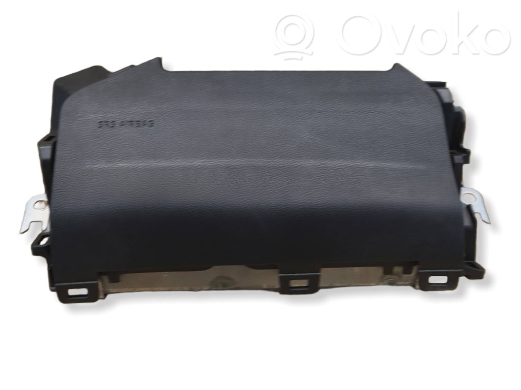 Toyota RAV 4 (XA50) Knee airbag 