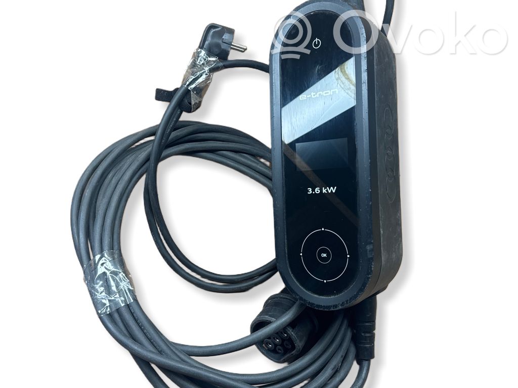 Kabel do ładowania samochodu elektrycznego   8V4971675B,0000025536,HW01345W15