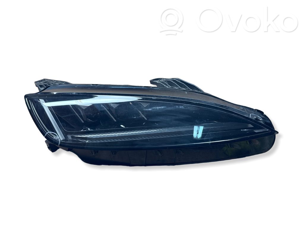 Scheinwerfer   01020001