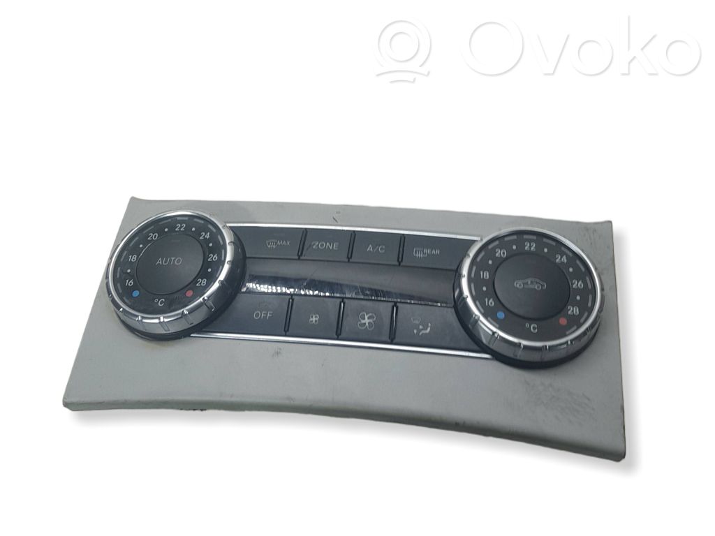 Mercedes-Benz C W204 Unitate control climatizare 