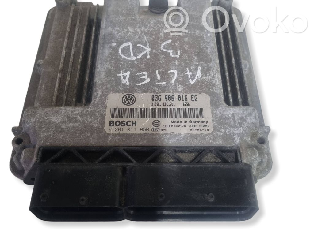 Volkswagen PASSAT B6 Engine control unit/module 