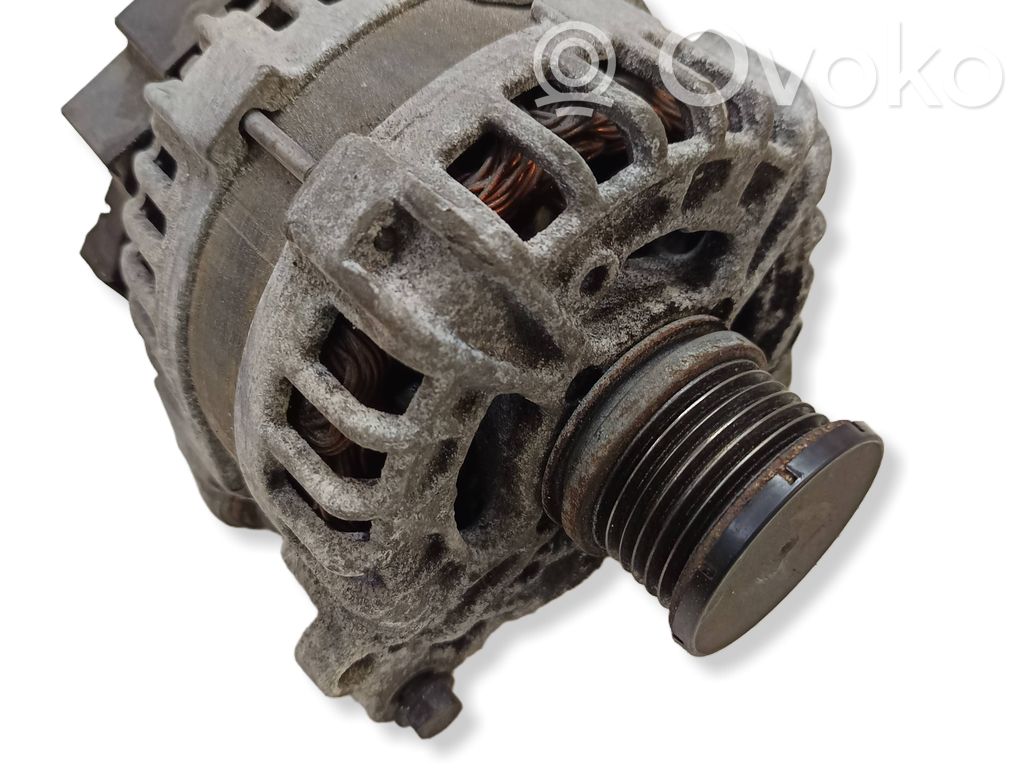 Audi A4 S4 B8 8K Ģenerators 
