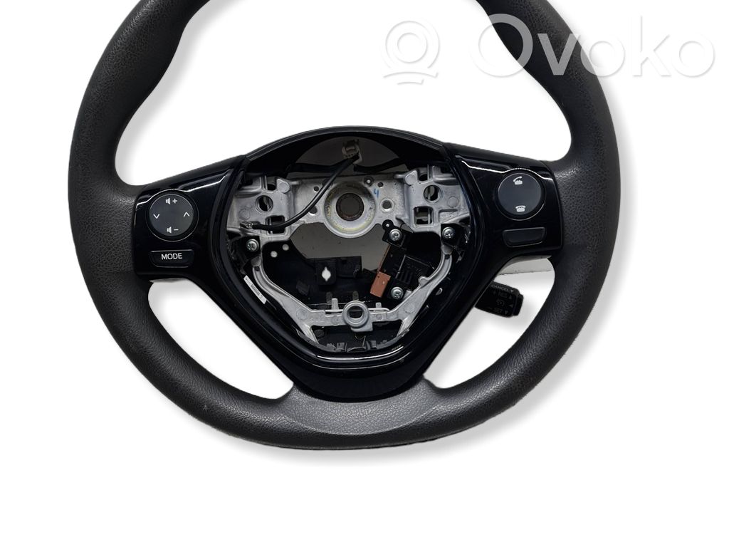 Toyota Aygo AB40 Stūre 