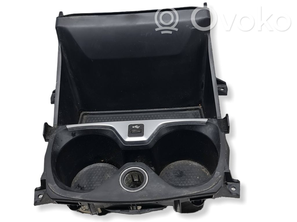 BMW 1 F40 Becherhalter Getränkehalter Cupholder 