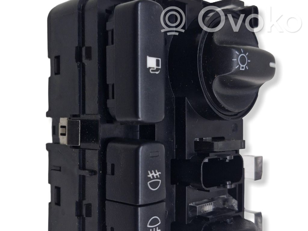 Volvo XC90 Light switch 