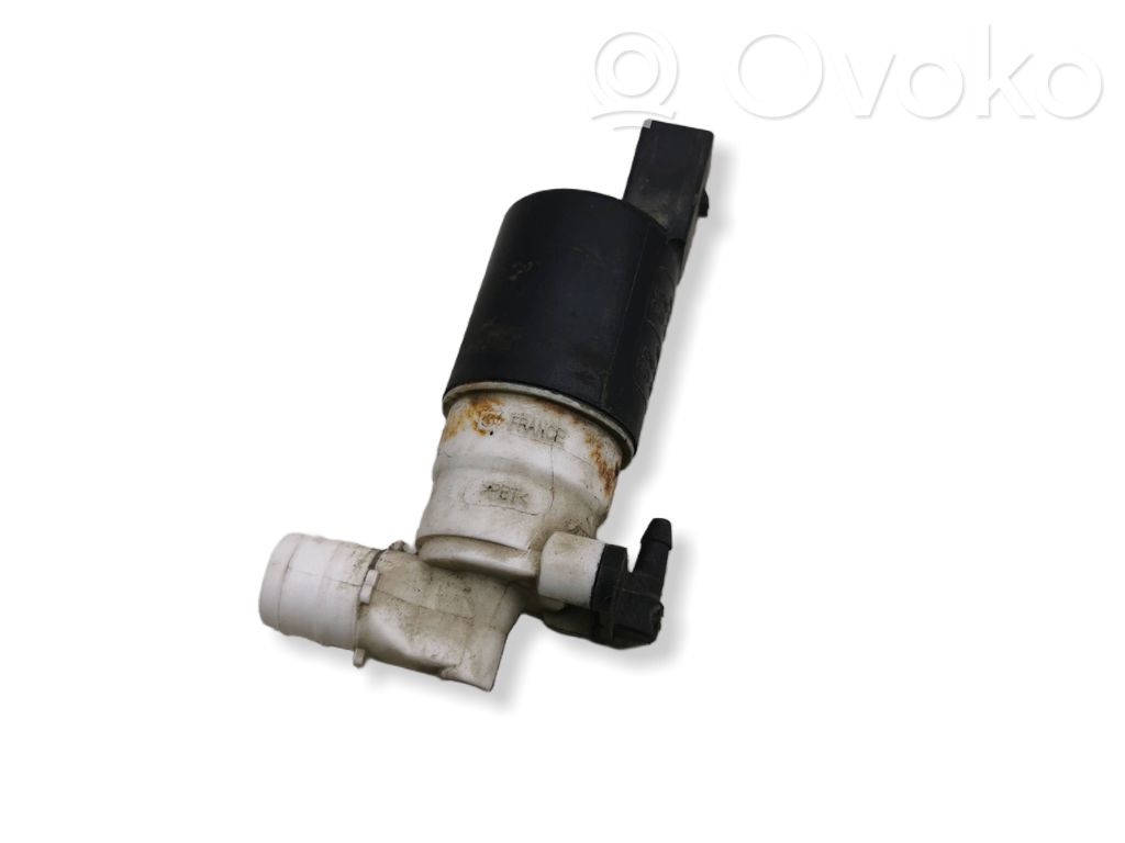 Windscreen/windshield washer pump   22006903,31349264,22006902,31349244