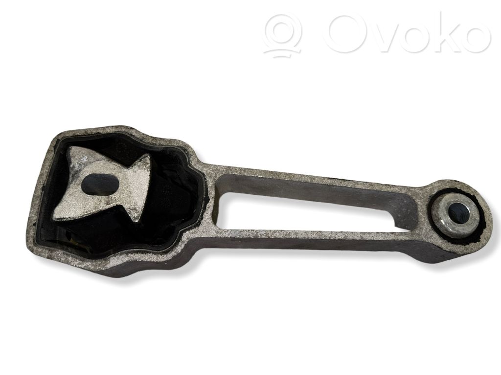 Volvo V70 Engine mount bracket 