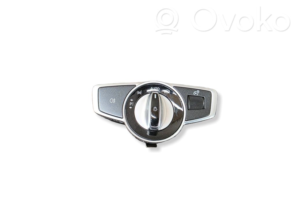 Mercedes-Benz E AMG W213 Interruptor de luz 