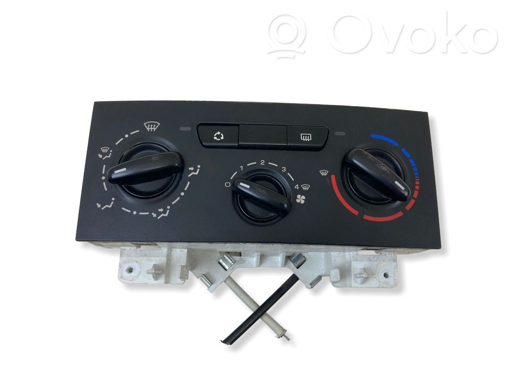 Climate control unit   A42102200,140015328A,6451XN