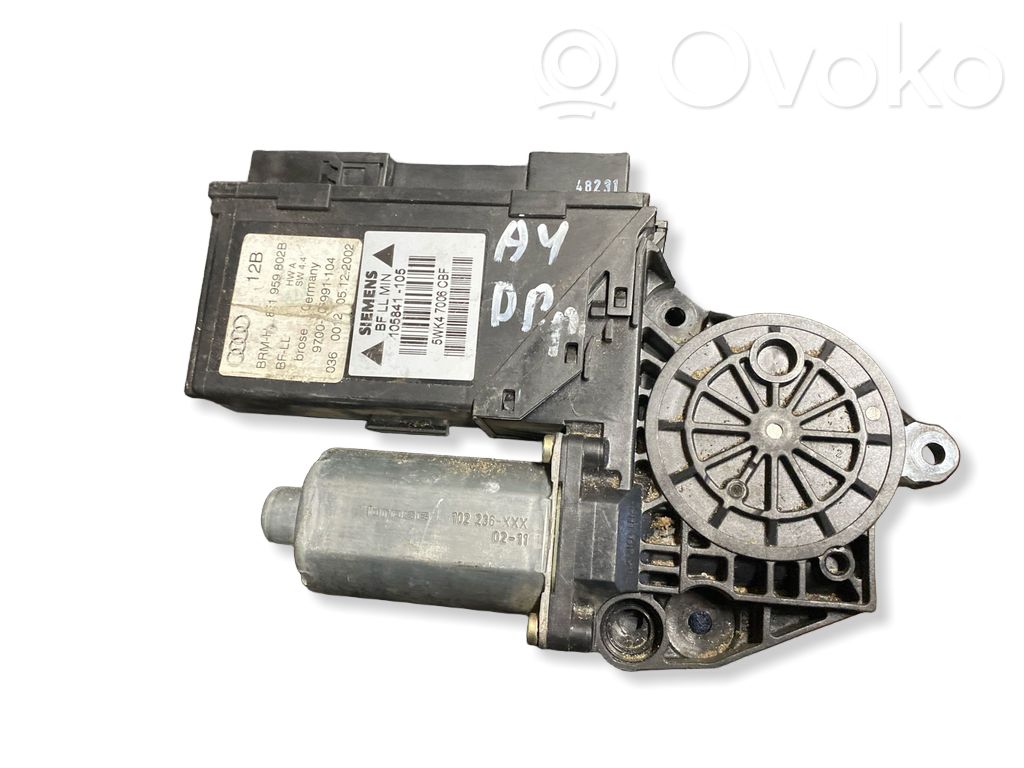 Audi A4 S4 B7 8E 8H Silnik regulatora szyby drzwi przednich 