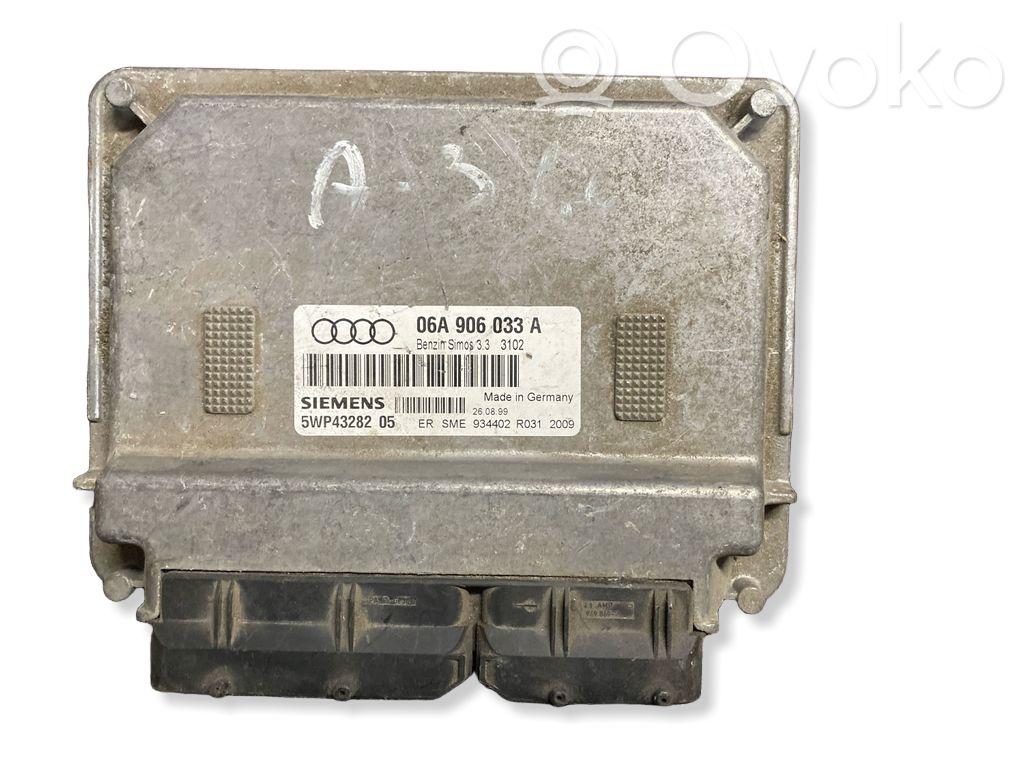 Audi A3 S3 8P Engine control unit/module 