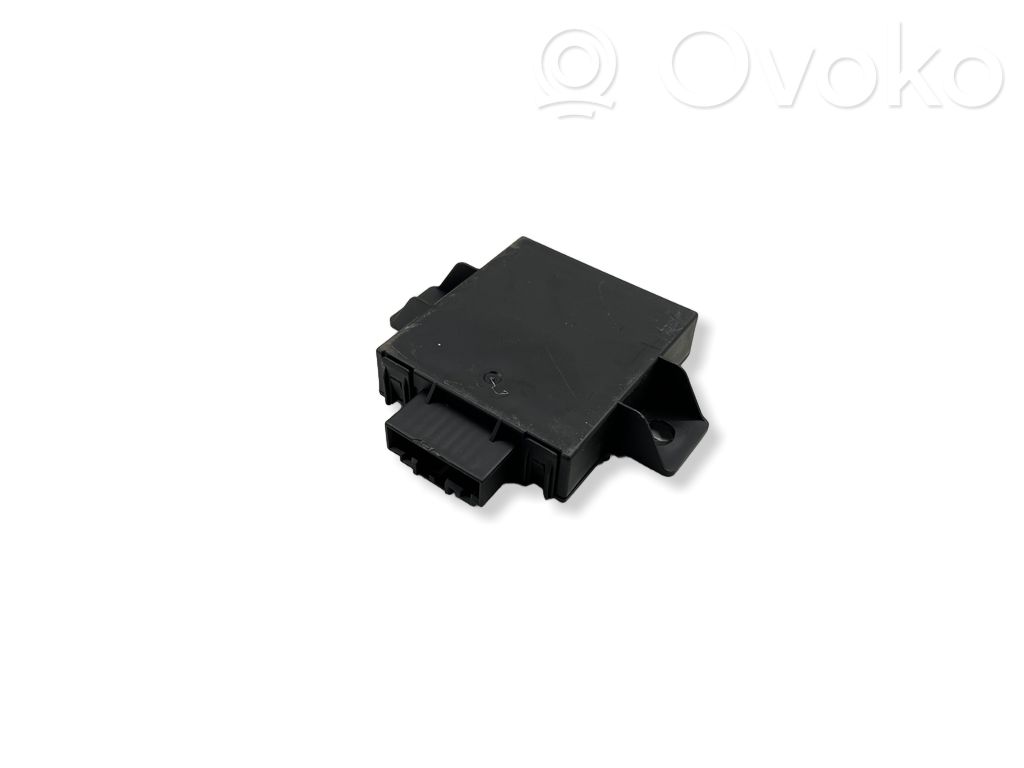 Volkswagen Touareg I Alarm control unit/module 