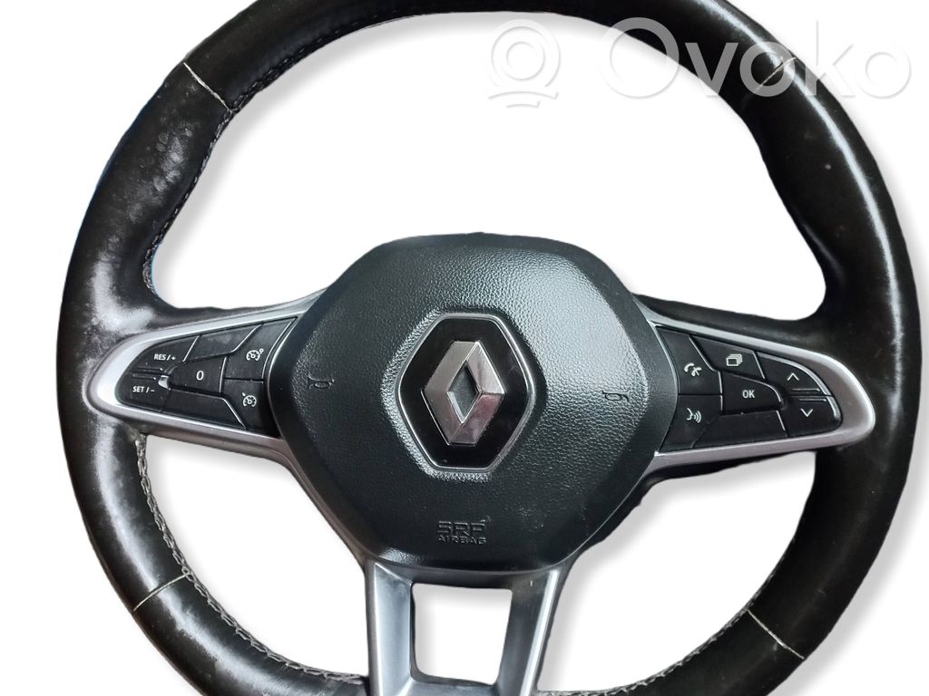 Renault Clio V Ohjauspyörä 