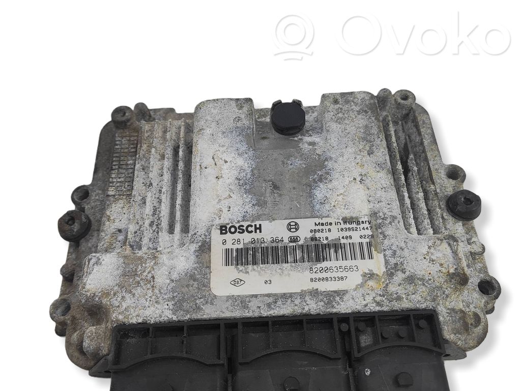 Renault Trafic II (X83) Engine control unit/module 