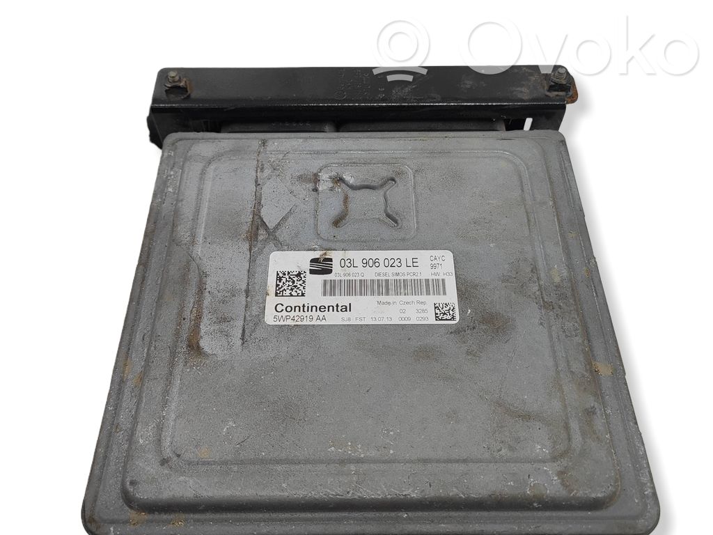 Seat Ibiza IV (6J,6P) Engine control unit/module 