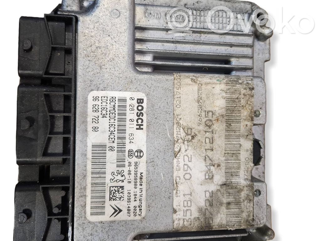 Peugeot 407 Engine control unit/module 