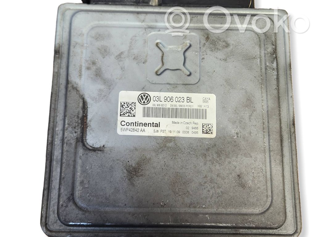 Volkswagen Polo IV 9N3 Engine control unit/module 