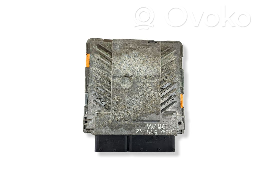 Volkswagen PASSAT B6 Engine control unit/module 
