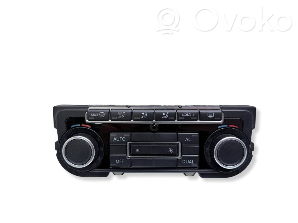 Volkswagen Golf VI Climate control unit 