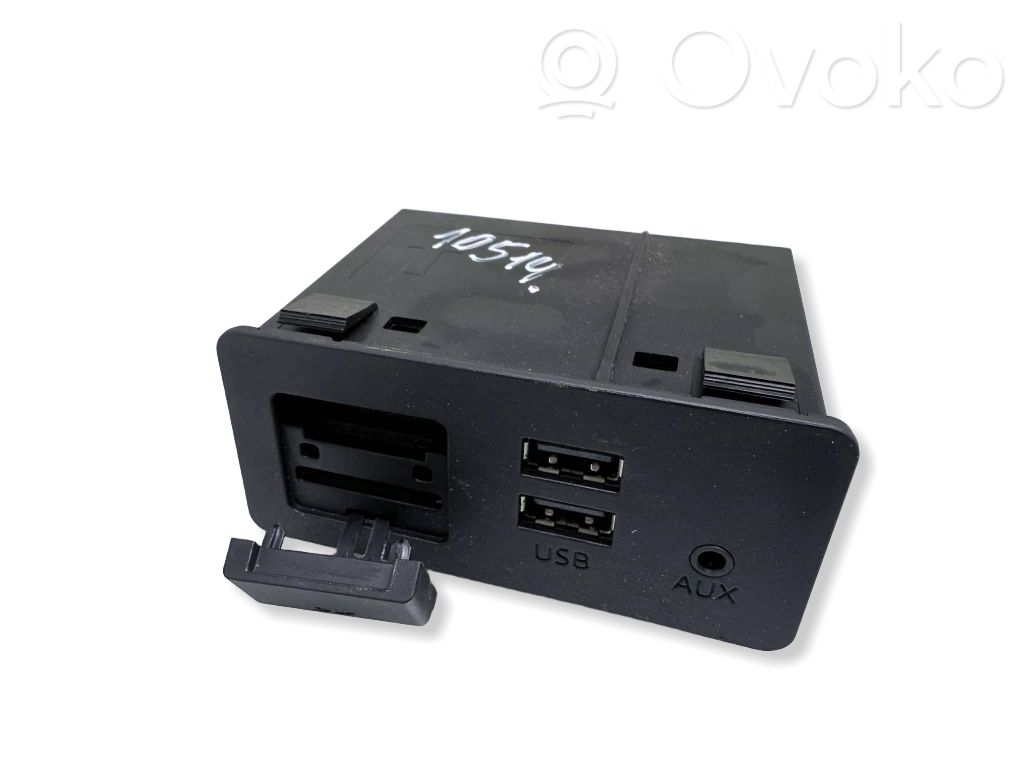Mazda 6 USB socket connector 