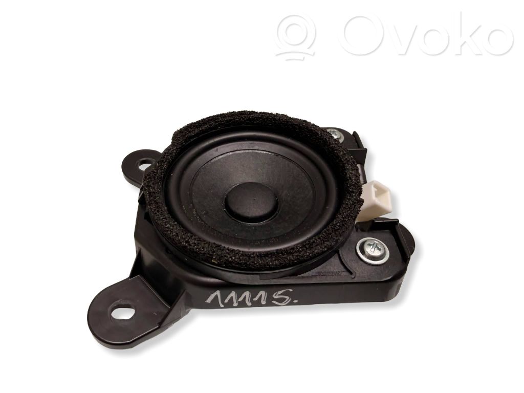 Mazda CX-30 Altavoz de la puerta delantera 