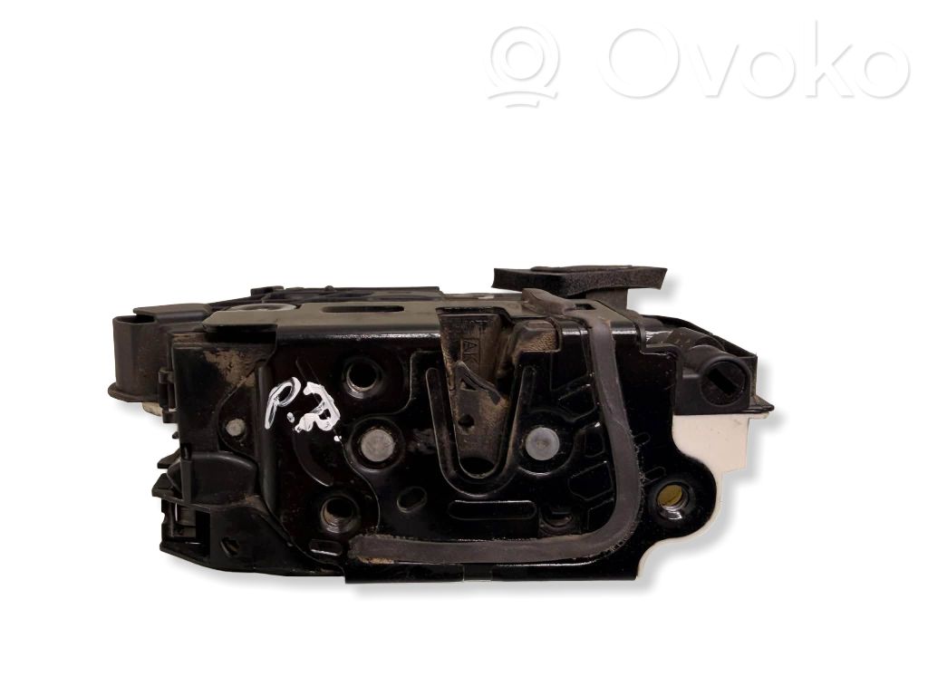Volkswagen Golf VI Zamek drzwi przednich 
