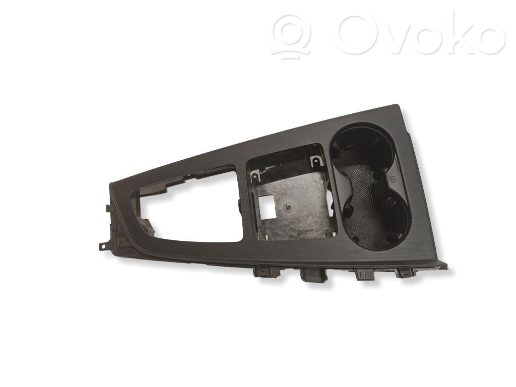 Audi A4 S4 B9 Cup holder front 