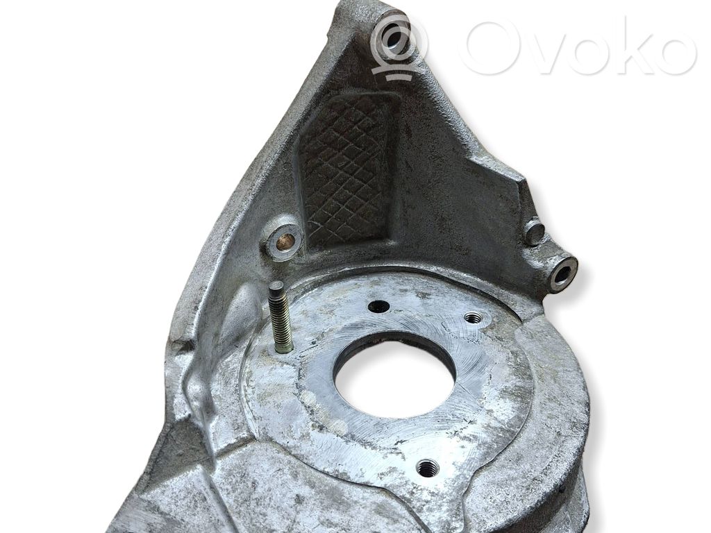 Peugeot 307 Fuel pump bracket 