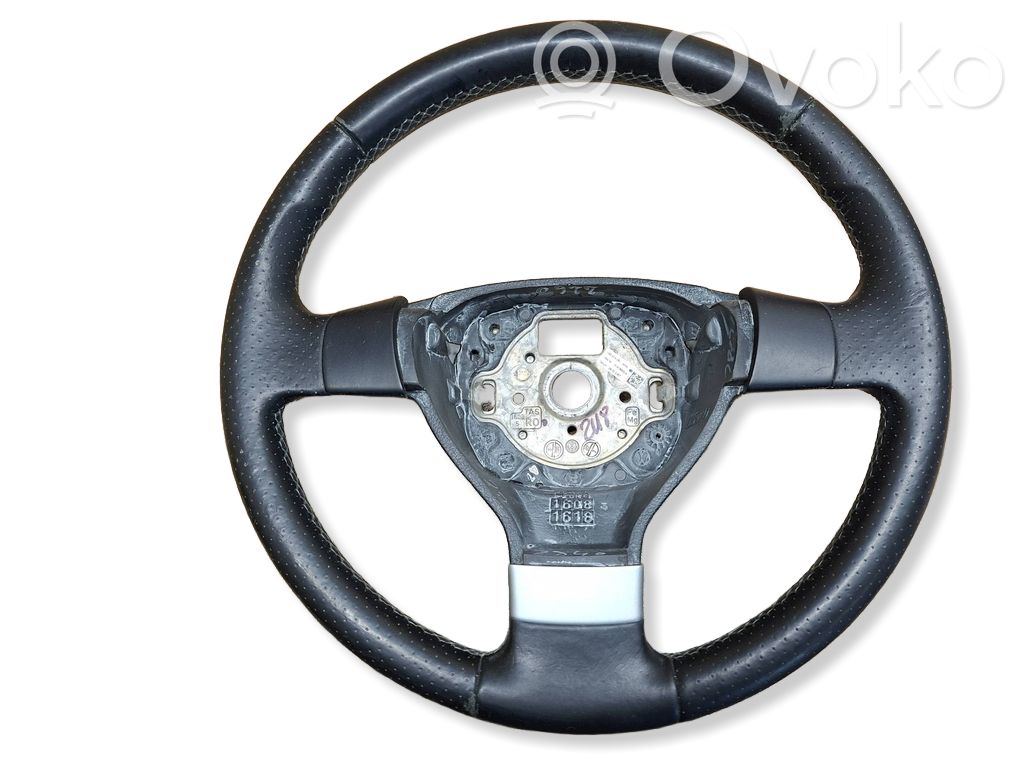 Ohjauspyörä   5M0419091