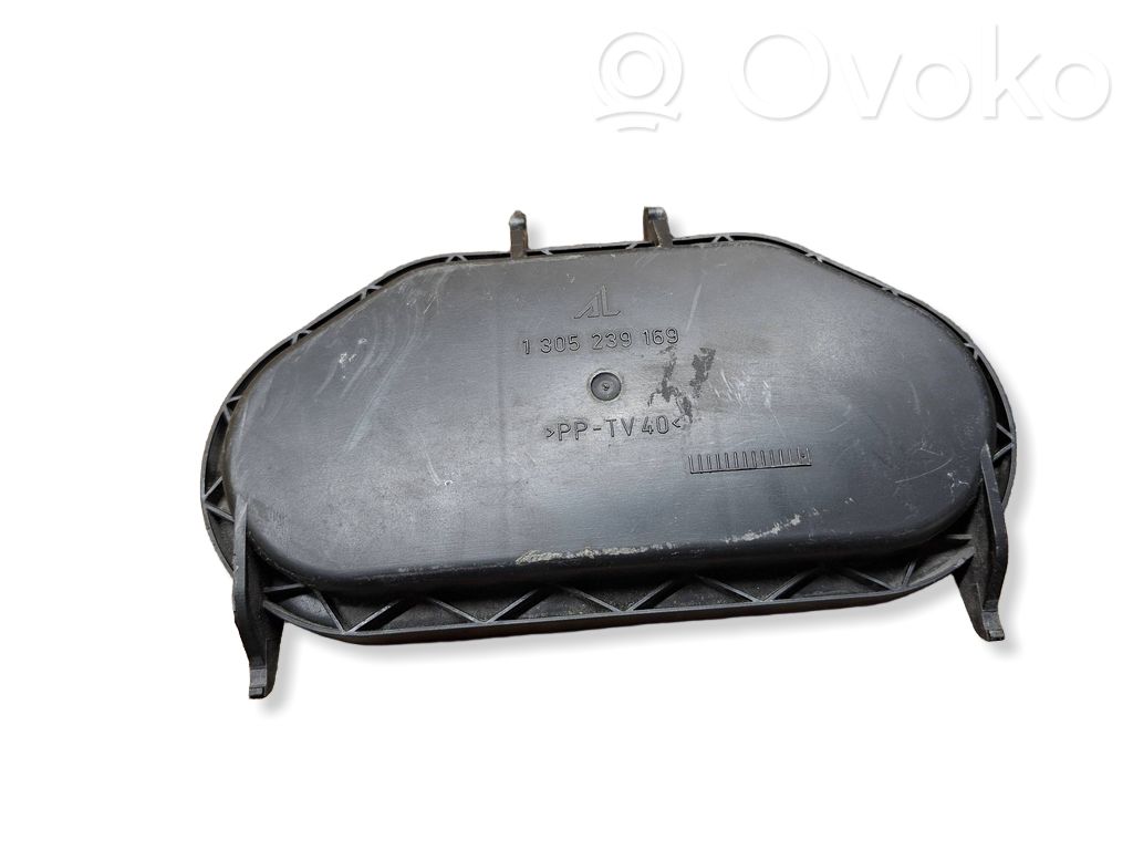 Ford Galaxy Headlight/headlamp dust cover 
