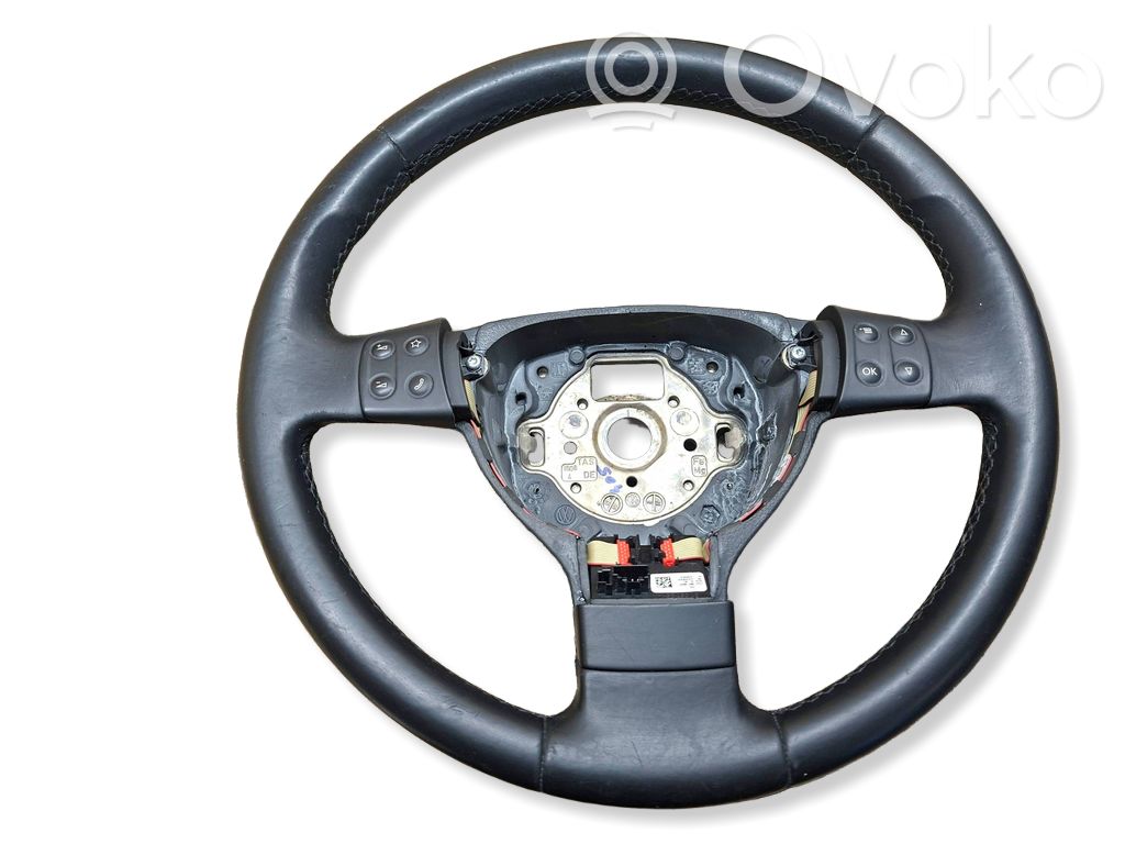 Ohjauspyörä   3C0419091LE74,3C0419091,1K0959537F,1K0959538C