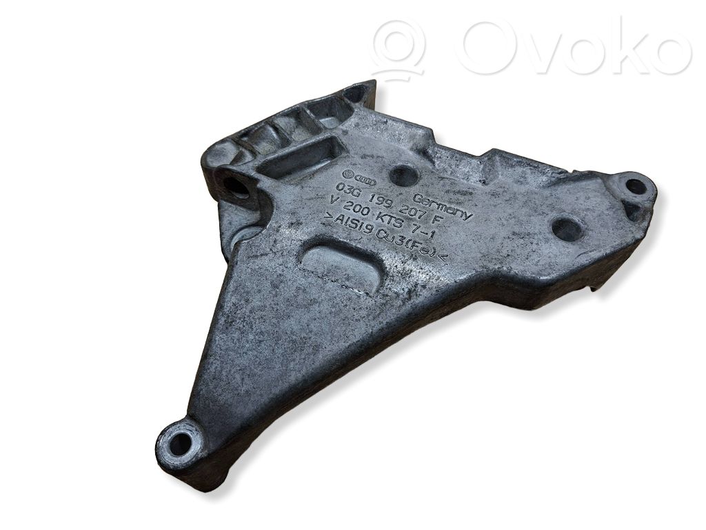 Volkswagen Golf V Engine mounting bracket 