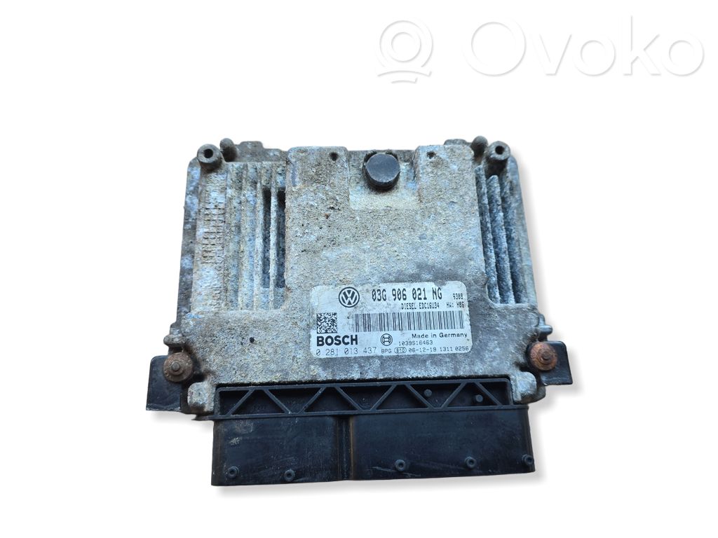Volkswagen PASSAT B6 Engine control unit/module 