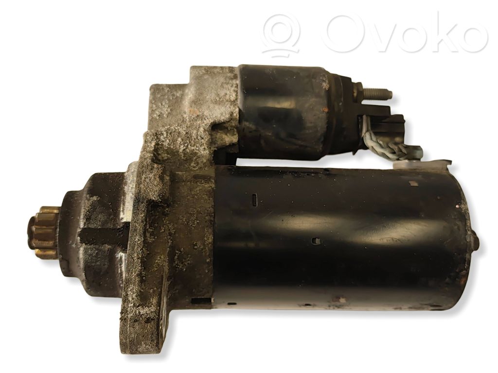 Volkswagen Golf V Starter motor 