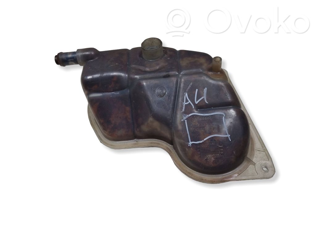 Ausgleichsbehälter Kühlwasser   8D0121407