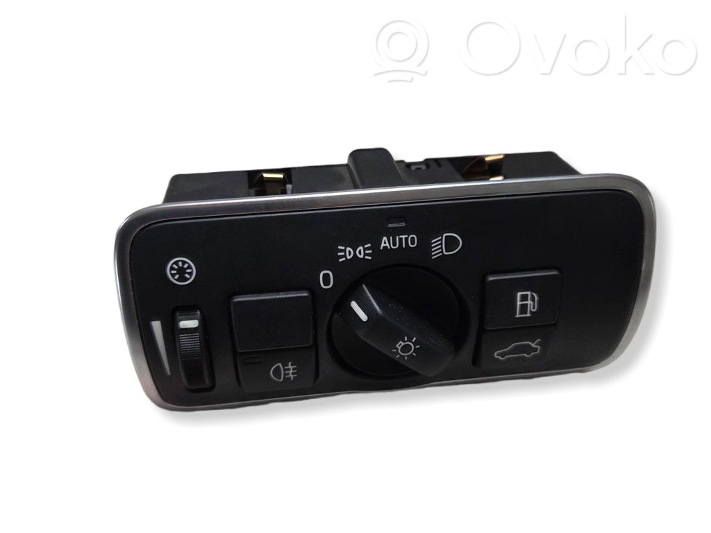 Volvo V70 Light switch 
