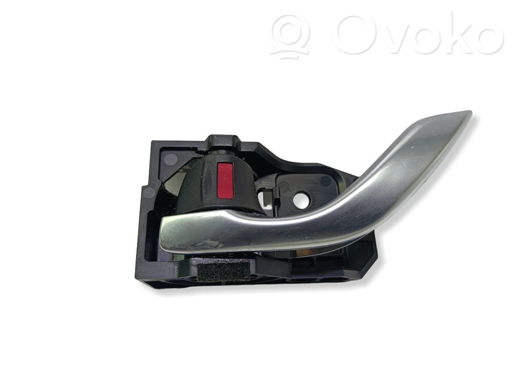 Mazda 6 Front door interior handle 