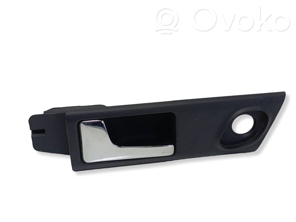 Manecilla interna puerta trasera   4A0839019B