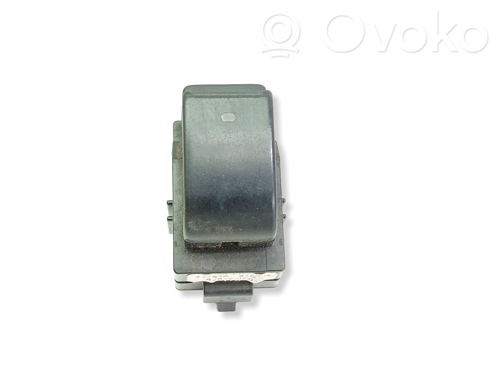 Toyota Corolla Verso E121 Electric window control switch 