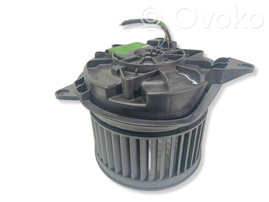 Ford Focus Mazā radiatora ventilators 