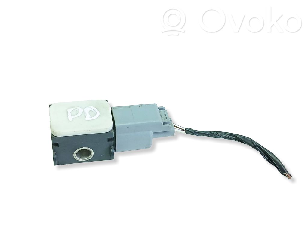 Ford Focus C-MAX Czujnik uderzenia Airbag 